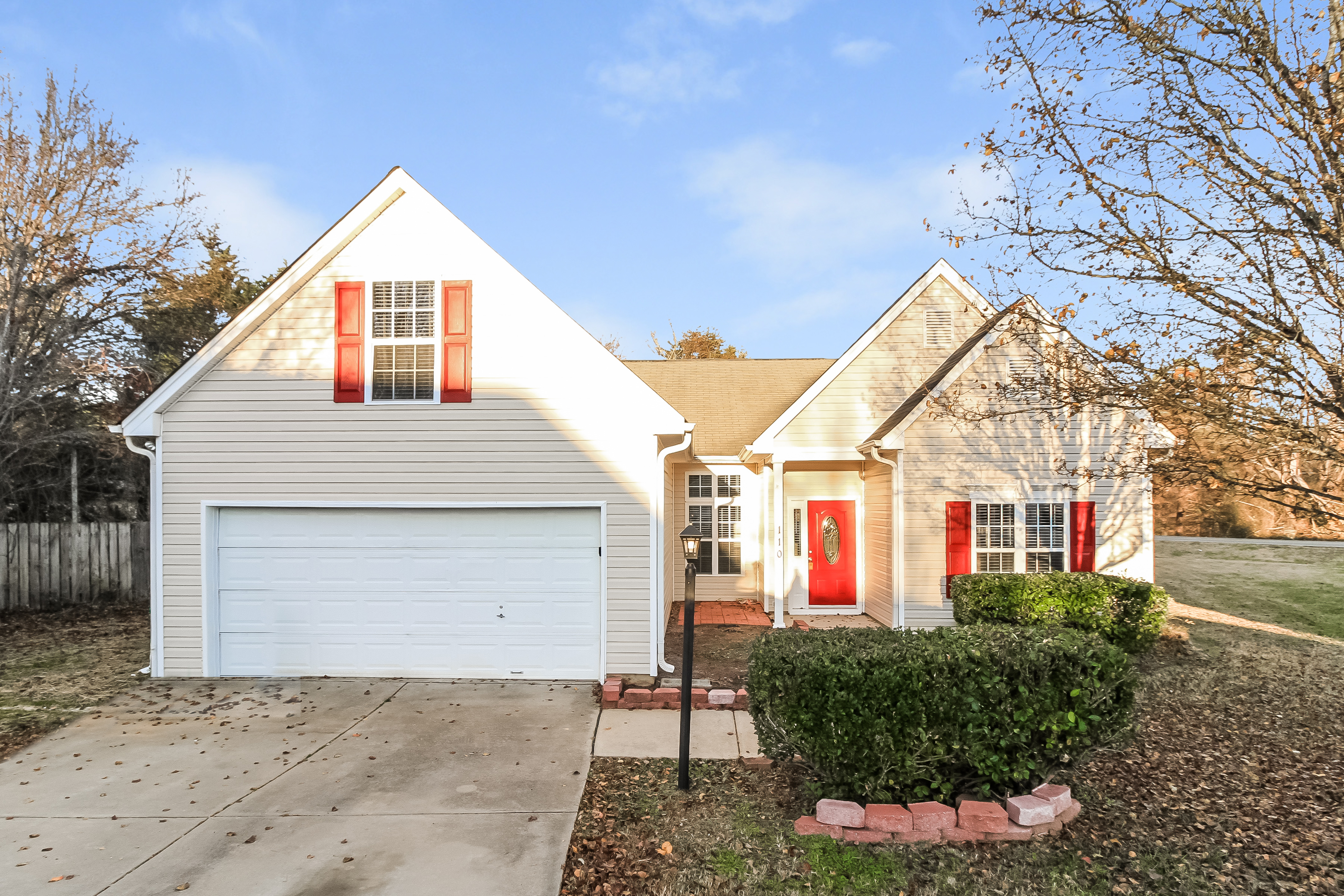 110 Salem Ridge Ct Clemmons, NC 27012